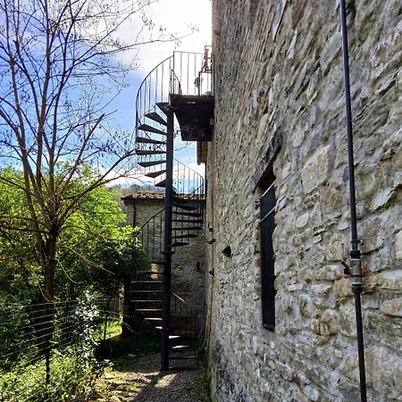 Casale Regnano Farm stay