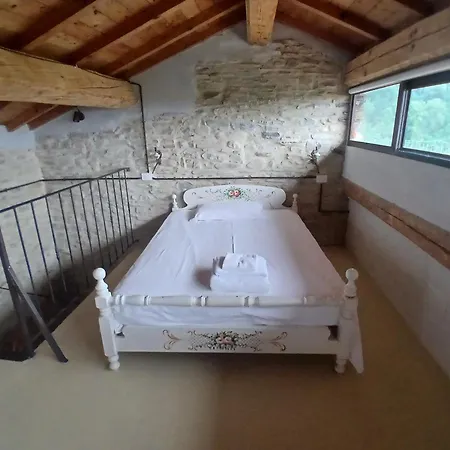 Casale Regnano Farm stay